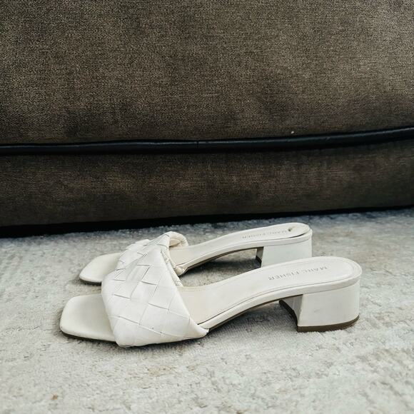 New Marc Fisher Women’s Casper Slip-on Block Heel Sandals White Size 9M - Picture 1 of 10